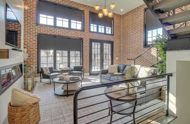 River Views, Historic Central Neighborhood, Luxury Townhome
