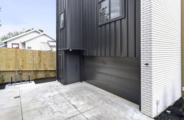 RIVER VISTA - HAMILTON HOLIDAY TOWNHOUSE, family friendly in Waikato