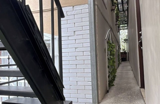 Rivera Family Airport Apartments