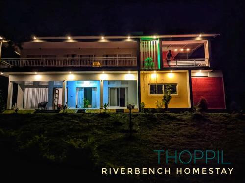 Riverbench Homestay Munnar, Anaviratty
