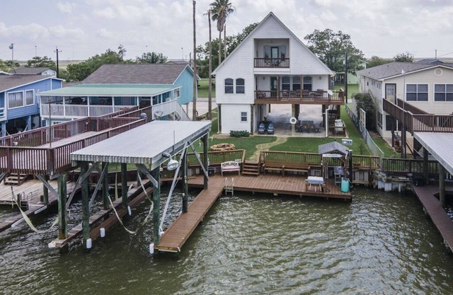 Riverfront Home w/ Fishing Pier, Minutes to Beach