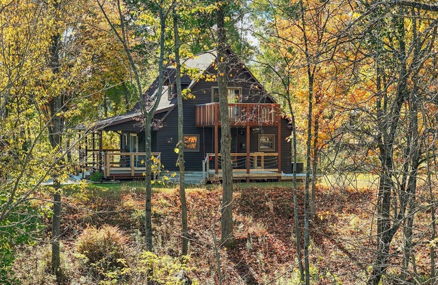 Riverfront | Hot Tub, Fireplace, Kayaks & Tubes