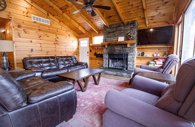 Riverfront | Hot Tub, Fireplace, Kayaks & Tubes