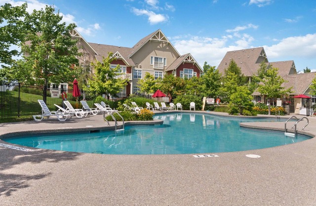 Rivergrass Condos