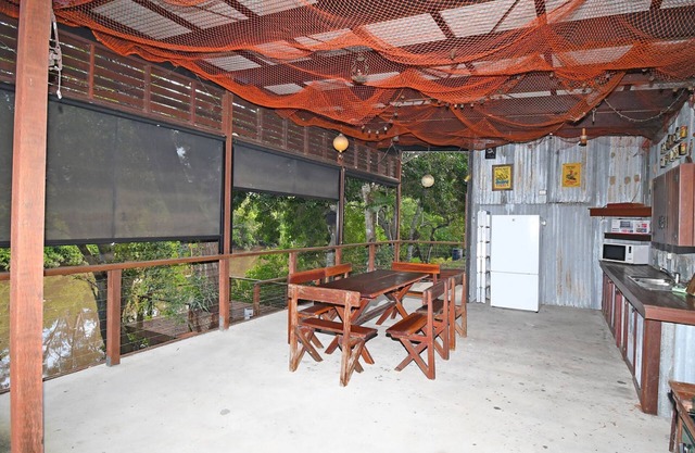 Rivershack - Riverfront - Fisherman's Delight - 5BR
