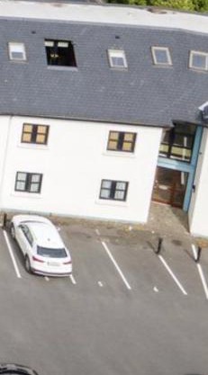 Riverside apartments Westport