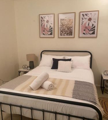 Riverside Boutique Apartment