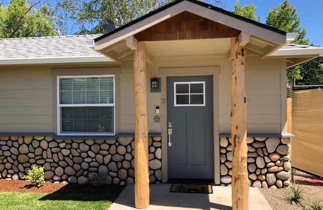 Riverside Cabin 3 - (Brand New Construction)