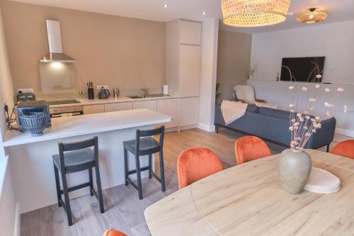 Riverside Dingle - Luxury Apt 4