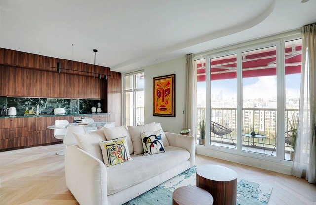 Riverside Chic Loft