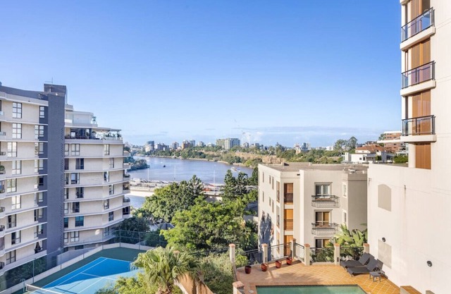 Riverside Heritage Château/Convenient/Free carpark