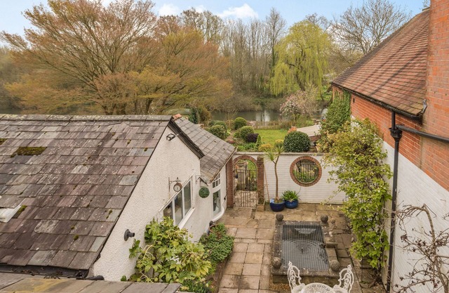RIVERSIDE HOUSE, admite mascotas en Fordingbridge, Ref 1004231