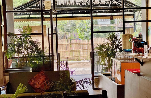 Riverside Jungle Retreat
