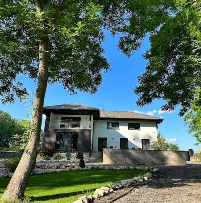 Riverside Residence