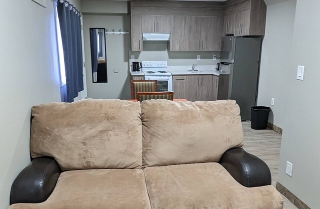 Riverside Suites