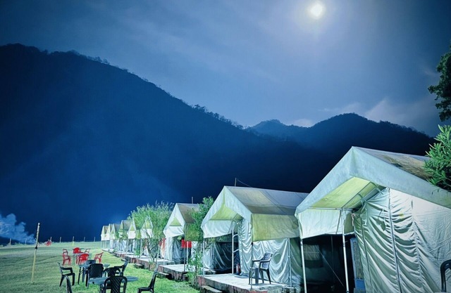 Riverstone Camps and Resorts