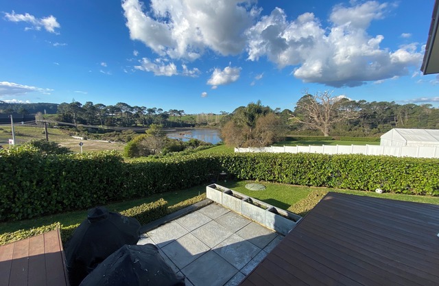 Riverview Getaway