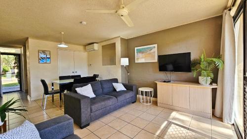 Riverview Holiday Apartment 32 - Kalbarri WA