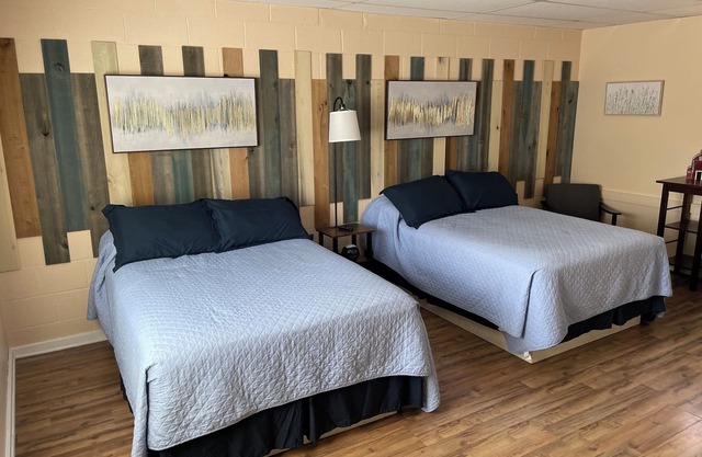 Riverview Inn