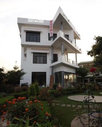 Riverview Resort