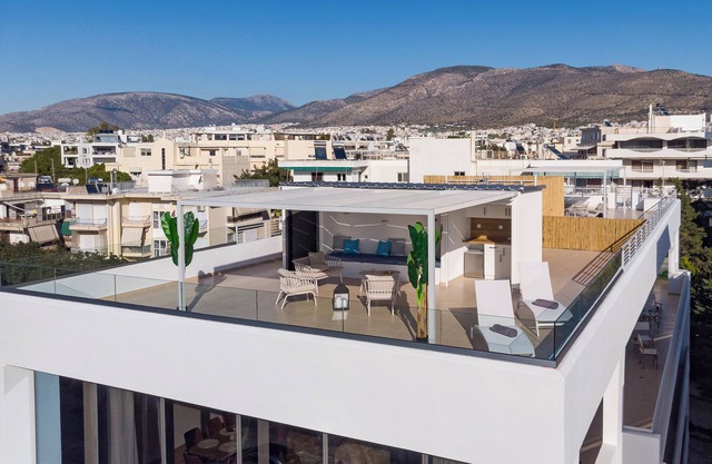 Riviera Escape Suites