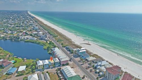 Riviera Point - Lovely Home With Tons Of Space!