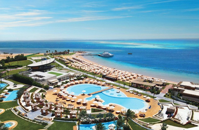 Rixos Premium Magawish Suites and Villas