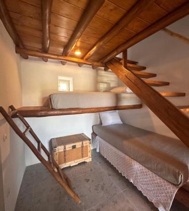 Rizes Mykonos - Folklore Farmstead