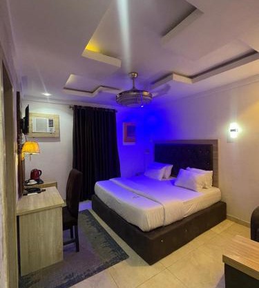 RJ hotel