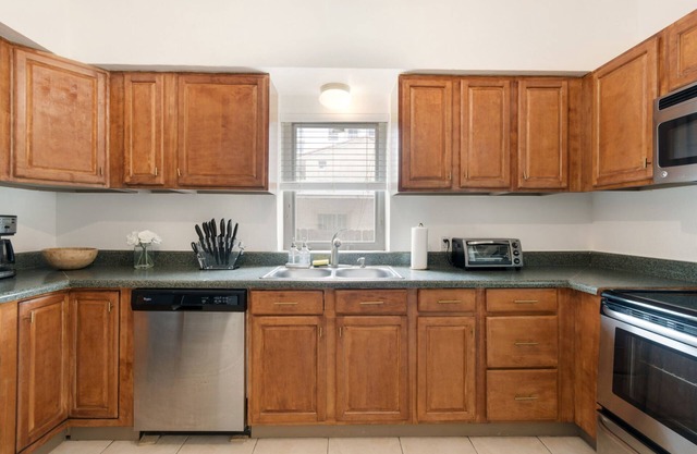 Roami at Bayview Place