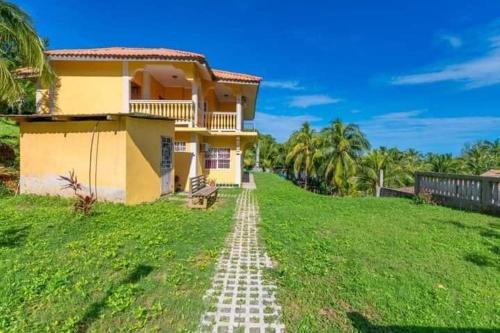 Roatan vacational Rent Aparment Murusun Seiri