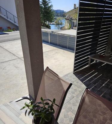 Roberto Apartment