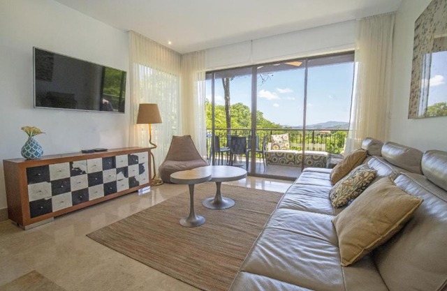 Roble Sabana 105 Luxury Apartment - Reserva Conchal