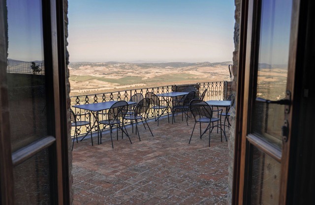 Rocca d'Orcia Suites and Villas