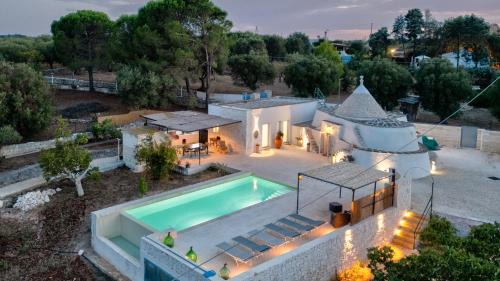Rock'n'Trullo 4 bedroom privatepool by TripOstuni