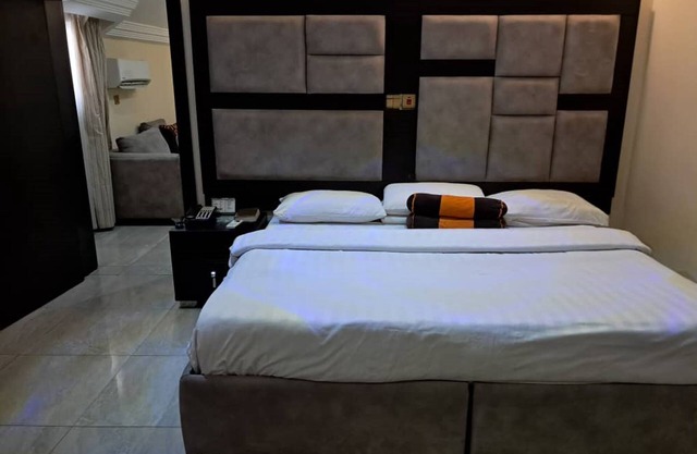 Rockview Hotel Festac