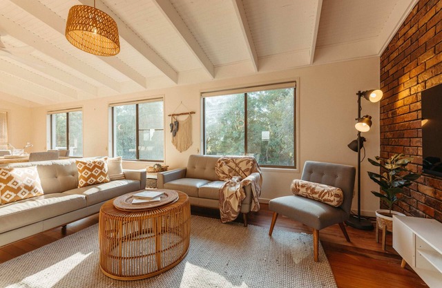 Roderick Beach House Pet Friendly