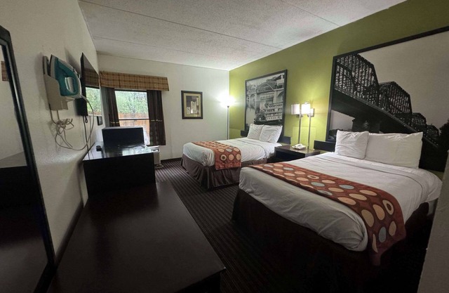Rodeway Inn