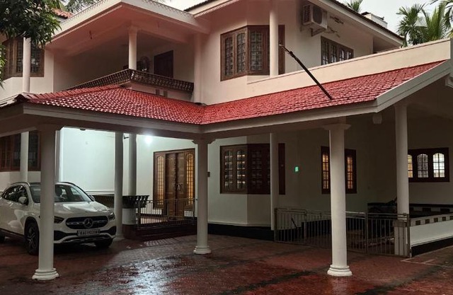 "Rohini Villa" 5 Bedroom Luxury Garden Villa in Kozhikode