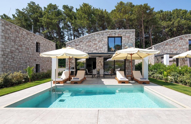 Rokas Luxury Villas- Villa Sotiria