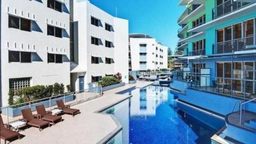 Rolling Surf Resort Unit 48