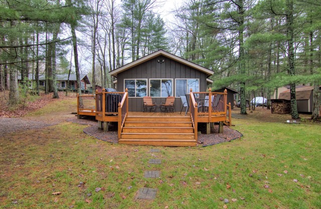 Rolly's Lane Resort on Grindstone Lake! 15 minutes to Hayward