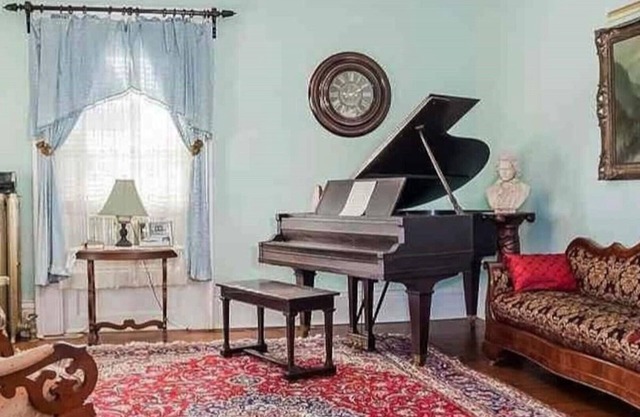 Romantic 1854 Governor Lewis Mansion Private Piano Concert