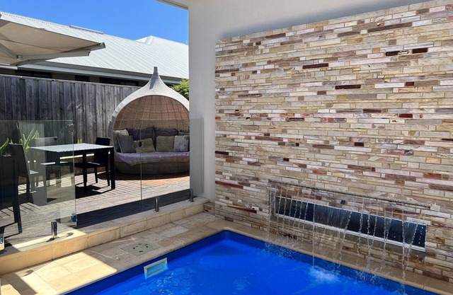 Romantic and private, perfect for couples, romantic accommodation.