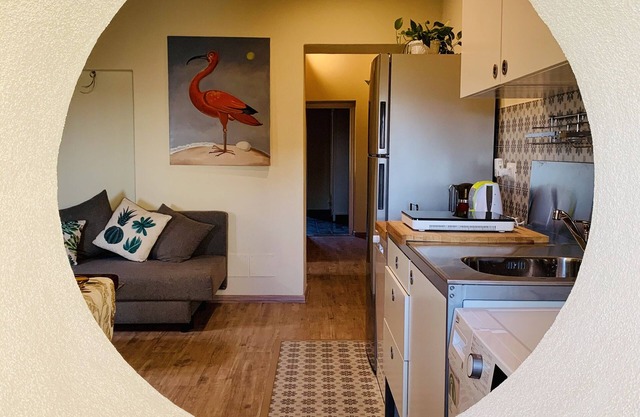 Apartamento reformado cerca de playas, golf, cata de vinos, pueblos pintorescos.