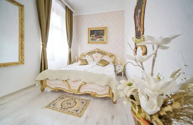 Romantic apartment under the tower