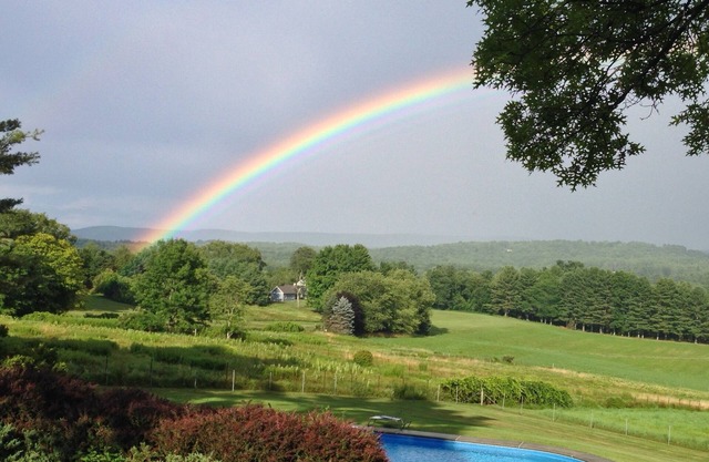 Romantic Berkshires Cottage - Impresionantes vistas, piscina