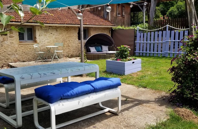 Romantic Bijou Gite filled with character and charm with shared pool
