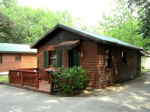 Romantic Cabin Incredible for Outdoor Activities in Inverness, Florida