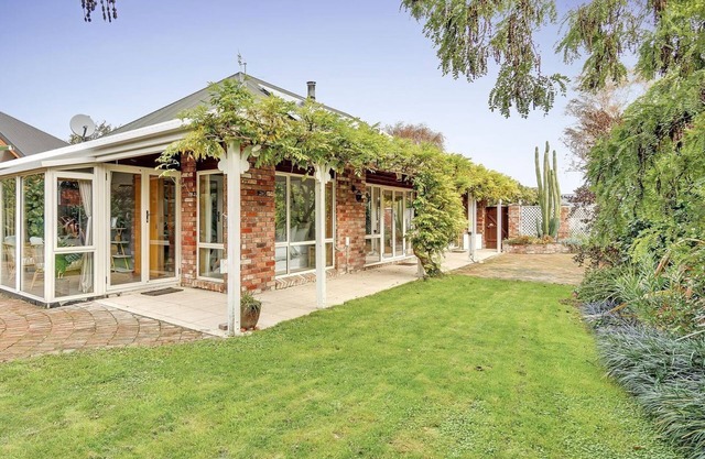 Romantic Classic and Sweet Holiday House